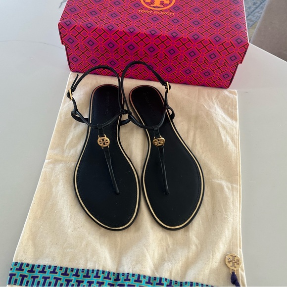 Tory Burch - Perfect Black Emmy Round Toe Leather Thong Sandals - Size 8.5 - NIB - Picture 1 of 12